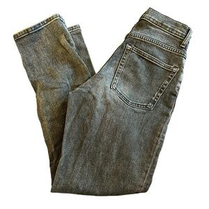 Everlane High Rise Straight Jean. Black Fade Denim  Size: 25 Cotton Stretch